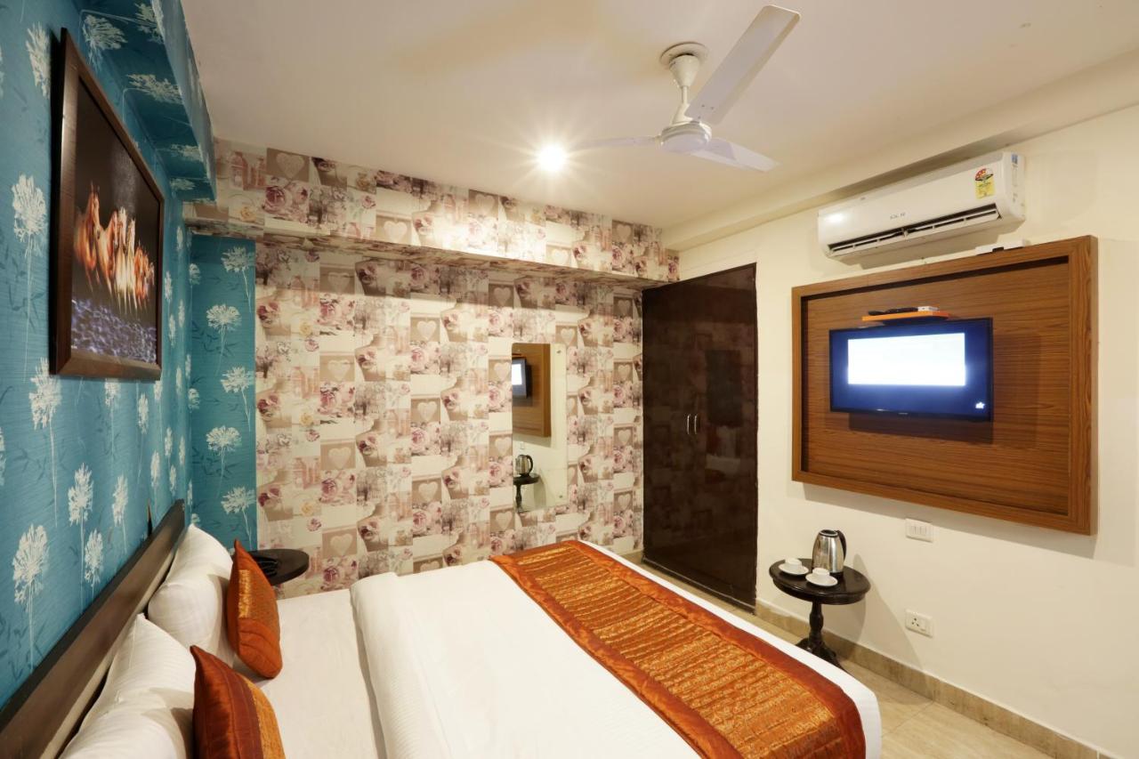 Hotel Ark Suites At Delhi Airport New Delhi Exterior photo